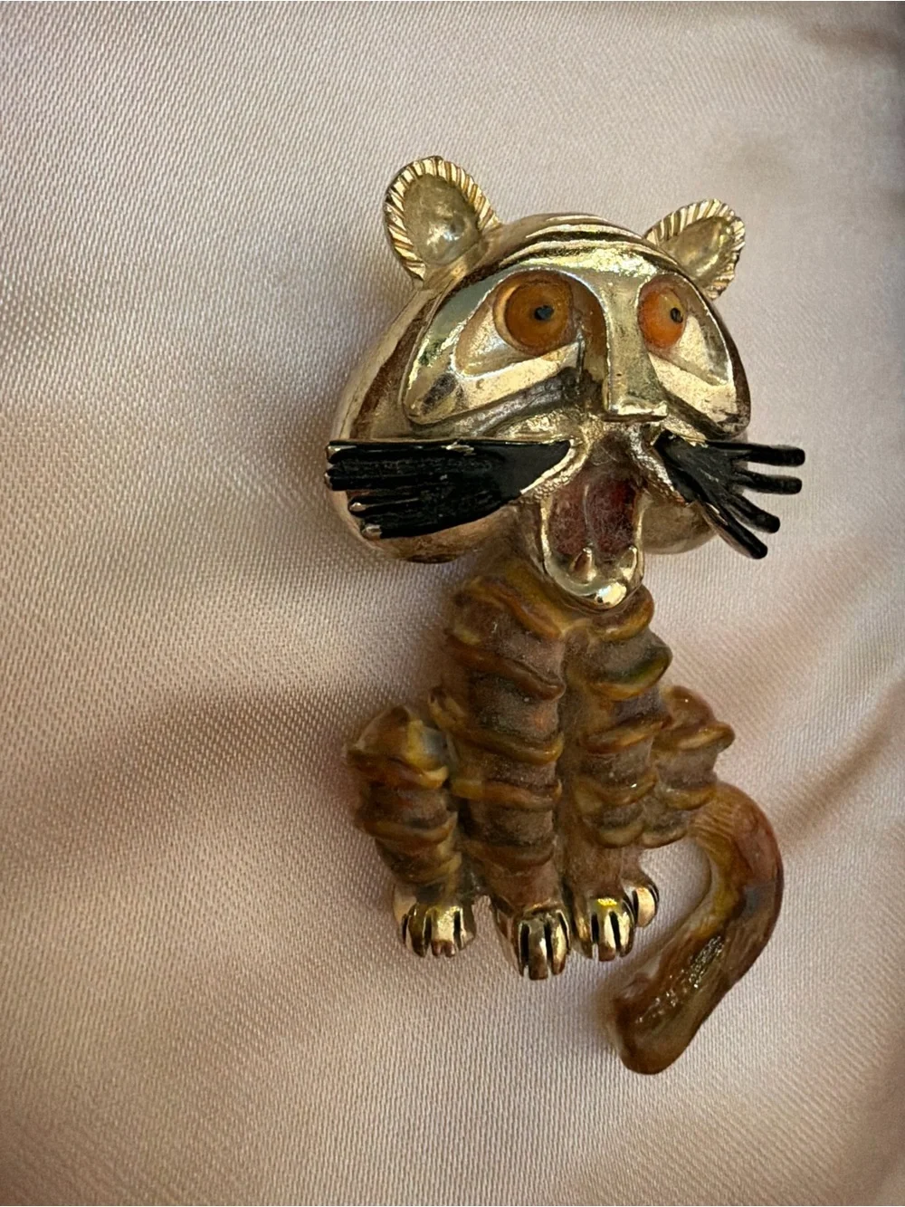 RARE Vintage Signed Hollycraft Enamel Tiger Brooch Pin - Excellent Condition!